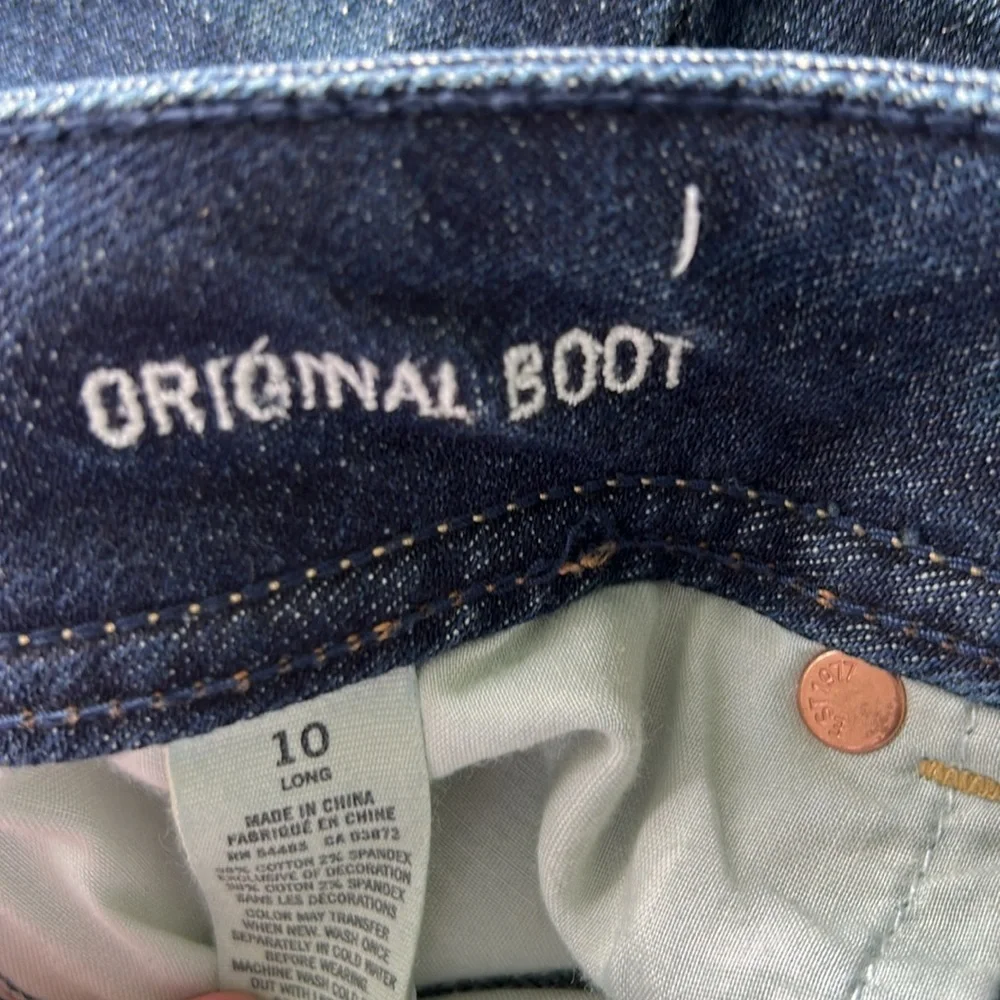 American Eagle Outfitters Dark Wash Original Boot Cut Jeans size 10 Long